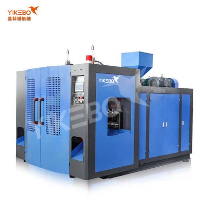 Two liter dual station hollow blow molding machine