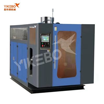 Twelve liter single station blow molding machine