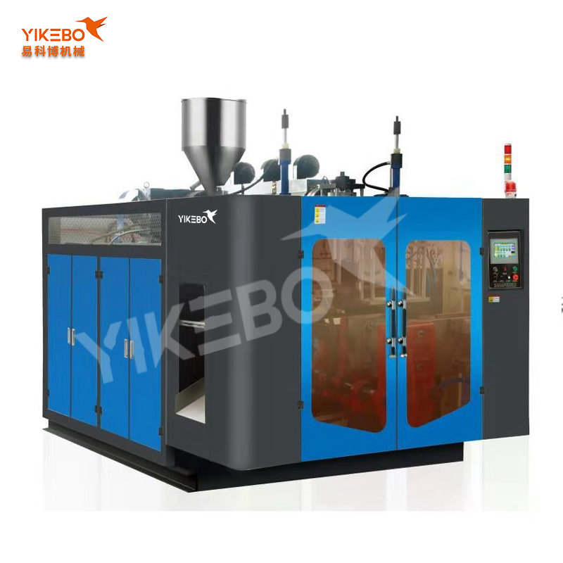 十二升全自动吹塑机Twelve liter fully automatic blow molding machine