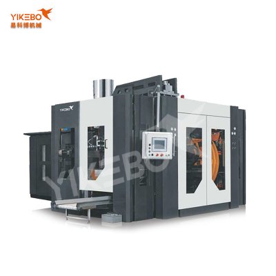 Fully automatic fast translation blow molding machine